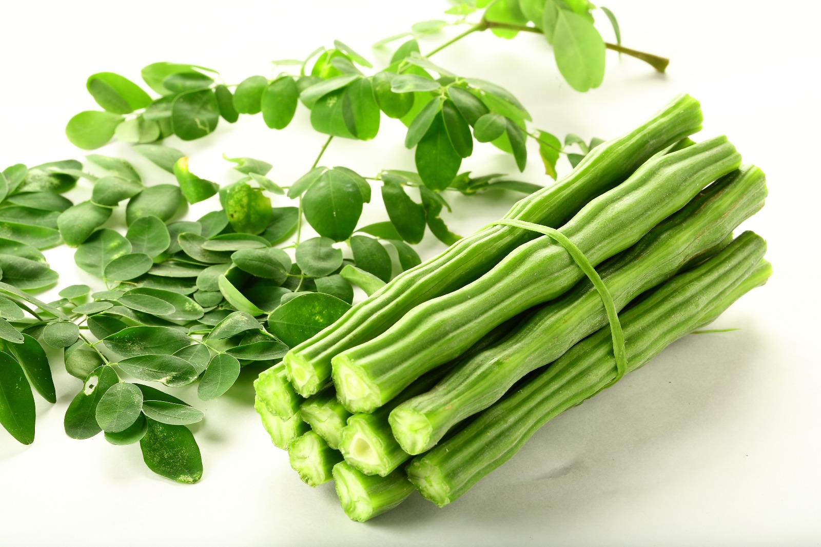 Moringa Leaf with Drumsticks